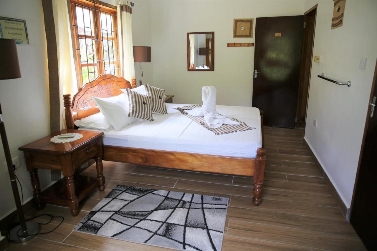 Tannette Villa ลาดิก ภายนอก รูปภาพ
